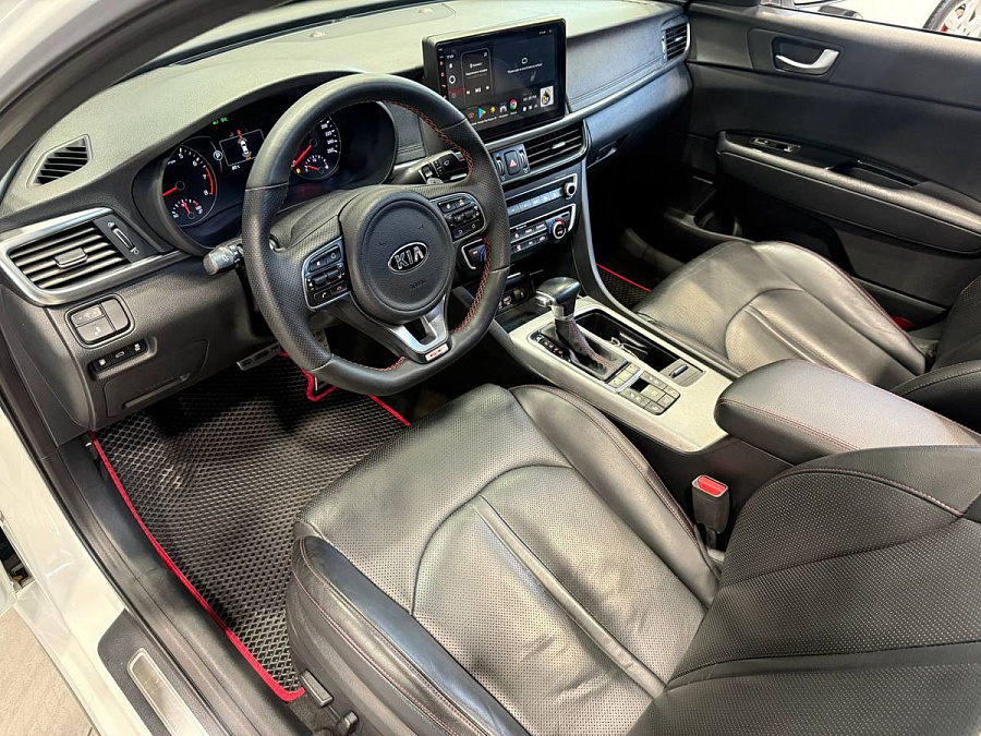 Kia Optima, 2016г., передний привод, автомат