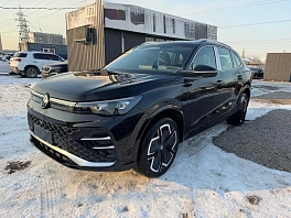 Volkswagen Tiguan, 2025г, полный привод, робот