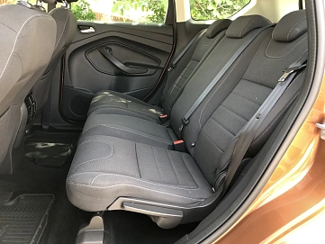 Ford Kuga, 2015г, передний привод, автомат