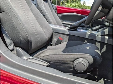 Mazda Roadster, 2022г, задний привод, механика