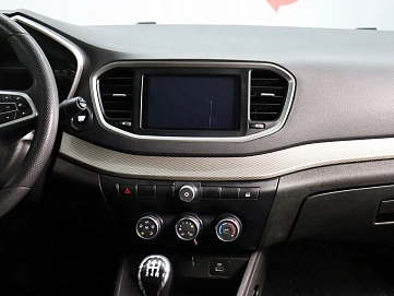 Lada (ВАЗ) Vesta, 2023г, передний привод, механика