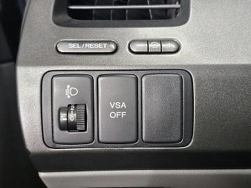 Honda Civic, 2008г, передний привод, механика