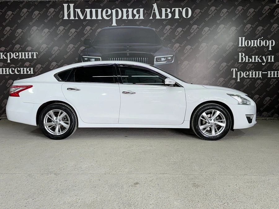 Nissan Teana, 2014г., передний привод, вариатор