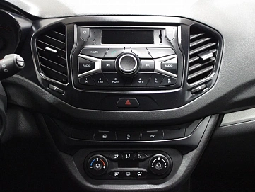 Lada (ВАЗ) Vesta, 2019г, передний привод, механика