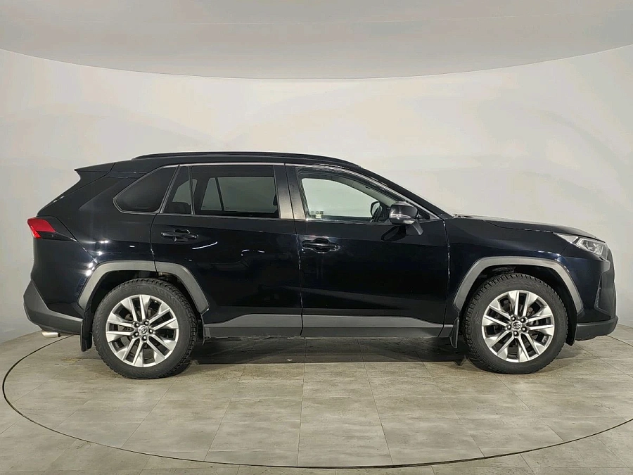 Toyota RAV4, 2021г., полный привод, автомат