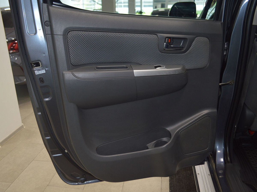 Toyota Hilux, 2012г., полный привод, автомат