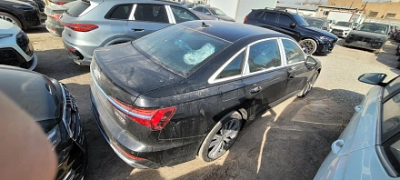 Audi A6, 2025г, полный привод, робот