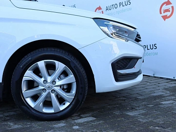 Lada (ВАЗ) Vesta, 2023г, передний привод, механика