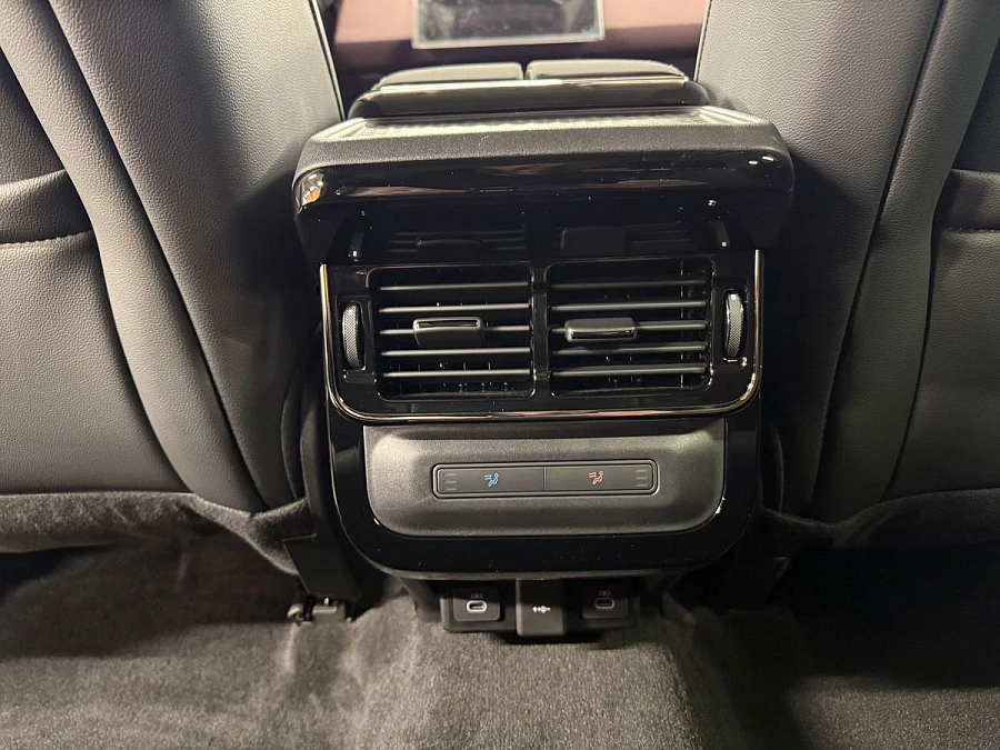 Land Rover , 2025г., полный привод, автомат