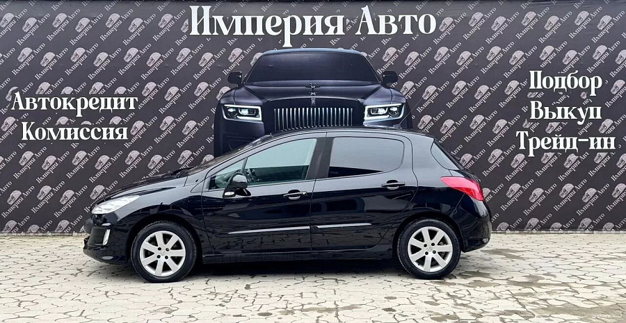 Peugeot 308, 2009г., передний привод, автомат