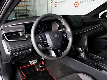 Toyota Camry, 2026г, передний привод, вариатор