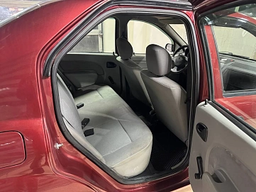 Renault Logan, 2009г, передний привод, механика