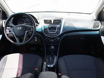 Hyundai Solaris, 2014г, передний привод, автомат