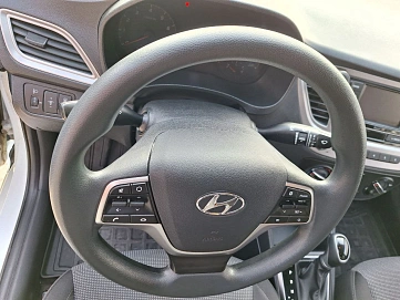Hyundai Solaris, 2020г, передний привод, автомат