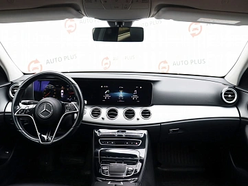 Mercedes-Benz E-Класс, 2020г, задний привод, автомат