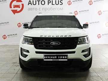 Ford Explorer, 2015г, полный привод, автомат