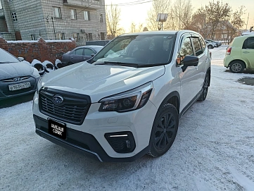 Subaru Forester, 2021г, полный привод, вариатор