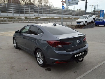 Hyundai Elantra, 2020г, передний привод, механика
