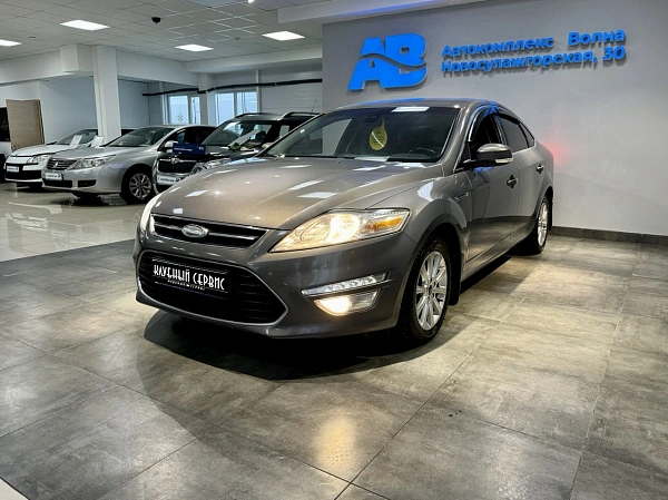 Ford Mondeo, 2012г., передний привод, робот
