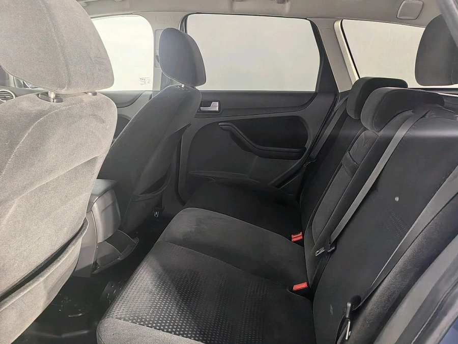 Ford Focus, 2006г., передний привод, механика