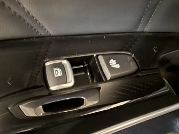 Kia Sorento, 2020г, передний привод, автомат
