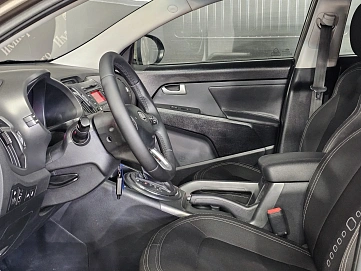 Kia Sportage, 2010г, передний привод, автомат