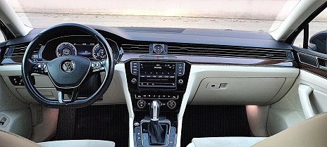 Volkswagen Passat, 2016г, передний привод, робот