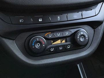 Lada (ВАЗ) Vesta, 2018г, передний привод, механика