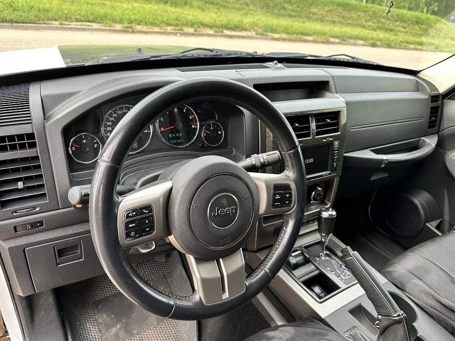 Jeep Cherokee, 2011г., полный привод, автомат
