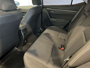 Toyota Corolla, 2014г, передний привод, механика