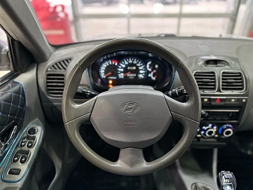 Hyundai Accent, 2008г, передний привод, механика