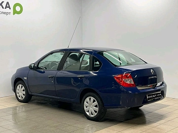 Renault , 2011г., передний привод, механика