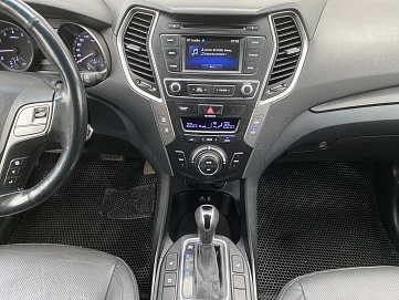 Hyundai Santa Fe, 2015г, полный привод, автомат