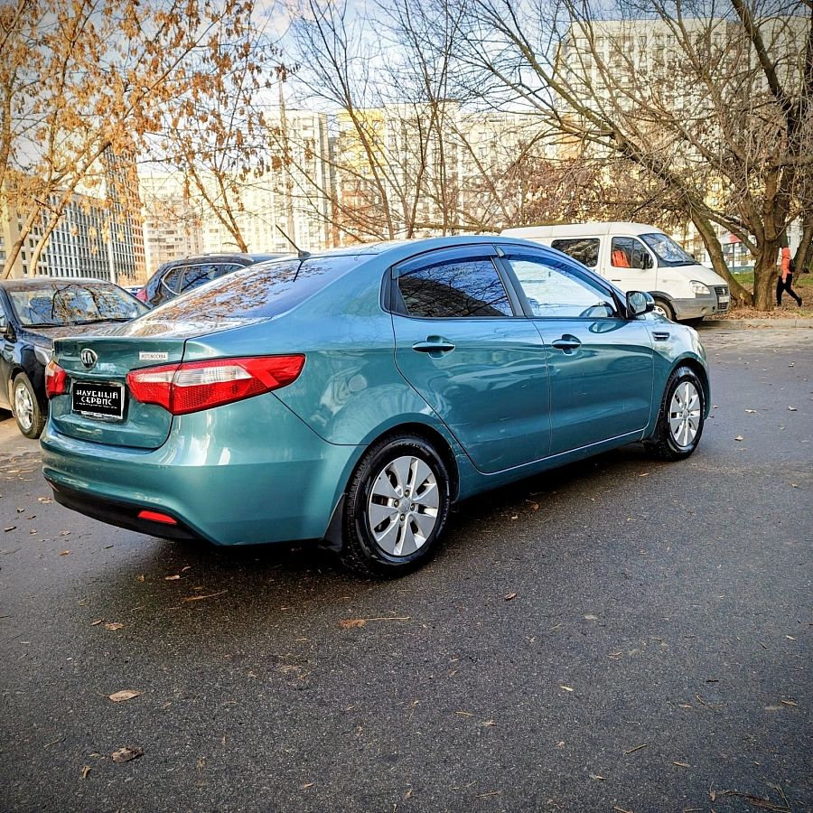 Kia Rio, 2013г., передний привод, механика