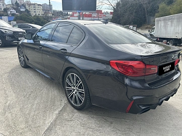 BMW 5 серии, 2017г, полный привод, автомат