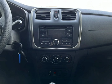 Renault Sandero, 2014г, передний привод, механика