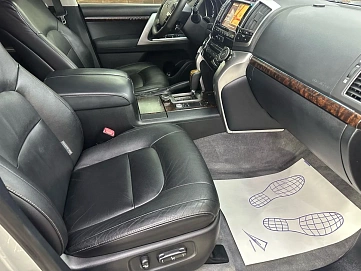 Toyota Land Cruiser, 2012г, полный привод, автомат