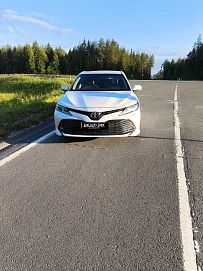 Toyota Camry, 2021г, передний привод, автомат