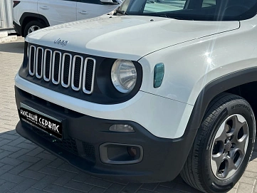 Jeep Renegade, 2018г, передний привод, робот