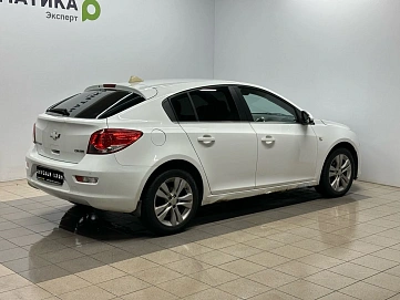 Chevrolet Cruze, 2012г, передний привод, механика