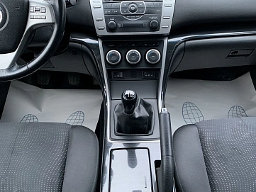 Mazda 6, 2007г, передний привод, механика
