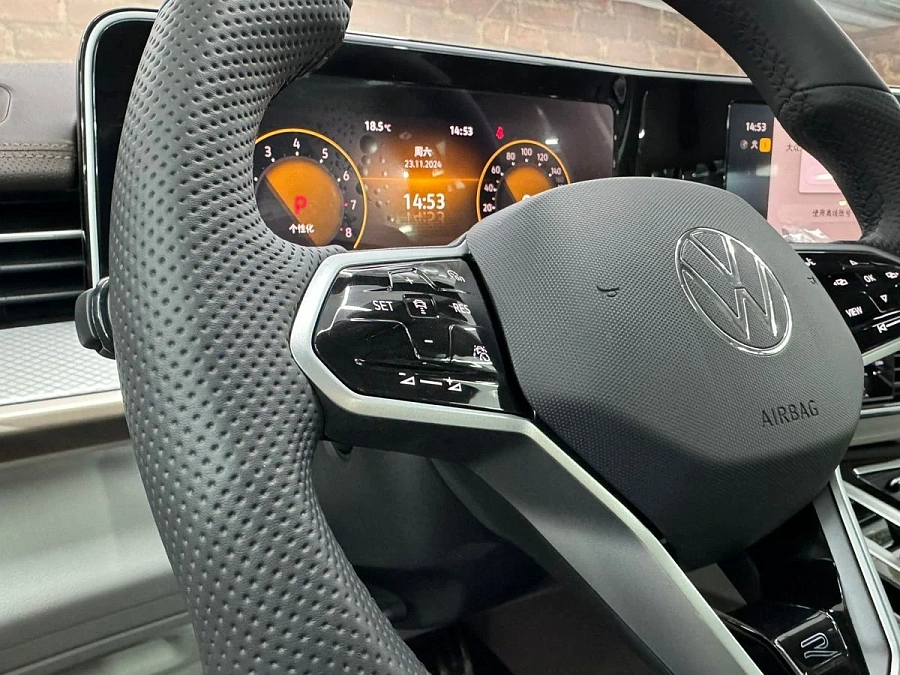 Volkswagen Tavendor, 2026г., полный привод, робот