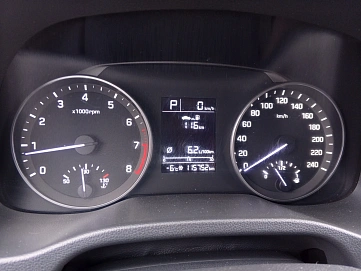 Hyundai Elantra, 2018г, передний привод, автомат