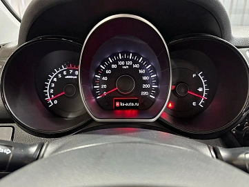 Kia Rio, 2015г., передний привод, механика