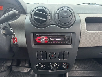Renault Logan, 2012г, передний привод, механика
