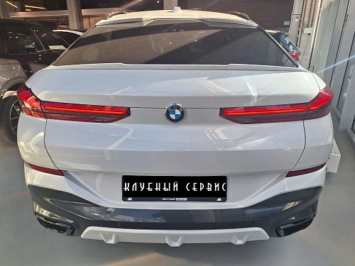 BMW X6, 2024г, полный привод, автомат