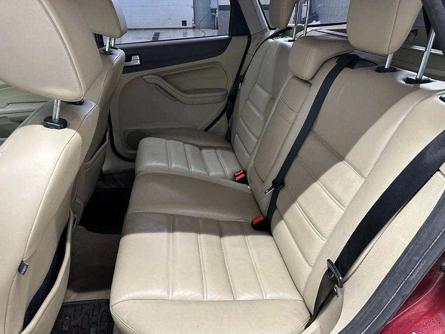 Ford Focus, 2008г., передний привод, механика