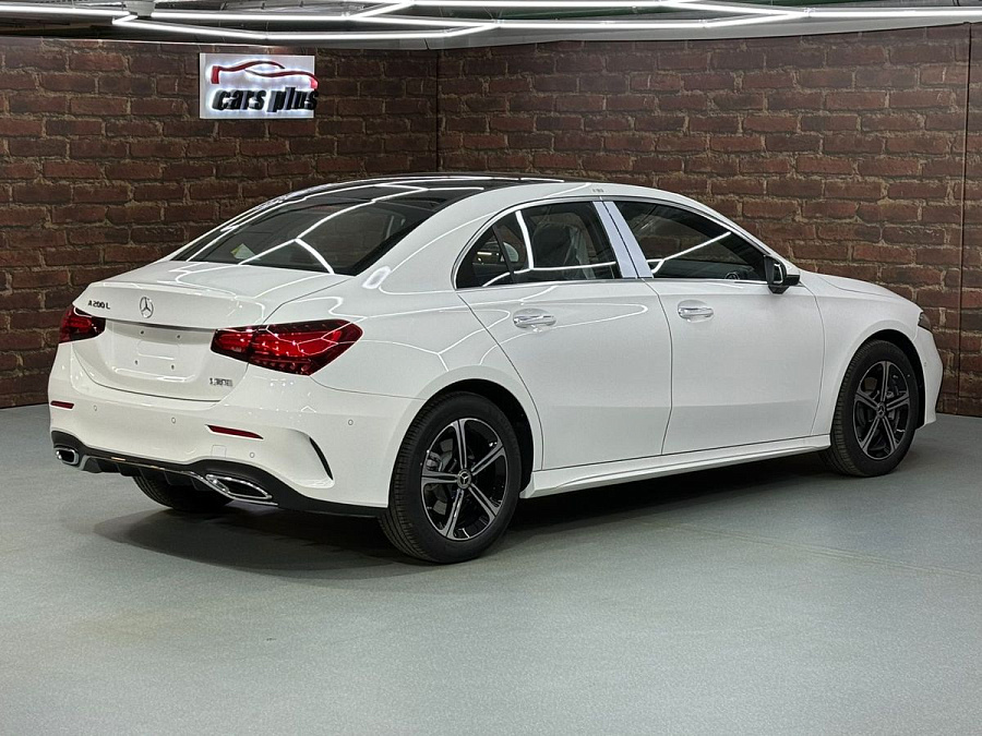 Mercedes-Benz A-Класс, 2024г., передний привод, робот