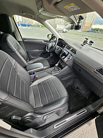 Volkswagen Tiguan, 2019г, передний привод, робот