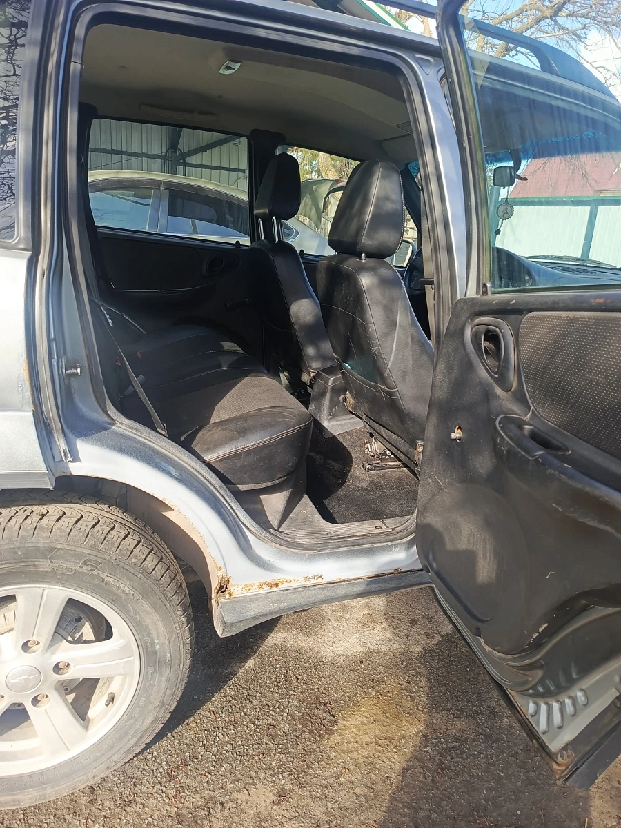 Chevrolet Niva, 2013г., полный привод, механика